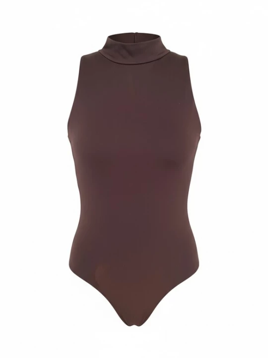 Foto van product studioselect Shirt body 'Tia' donkerbruin