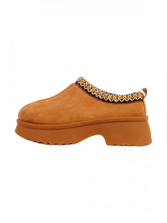 Foto van product Super Mode Clogs 'Supermodische Clogs zum Hineinschlüpfen' bruin