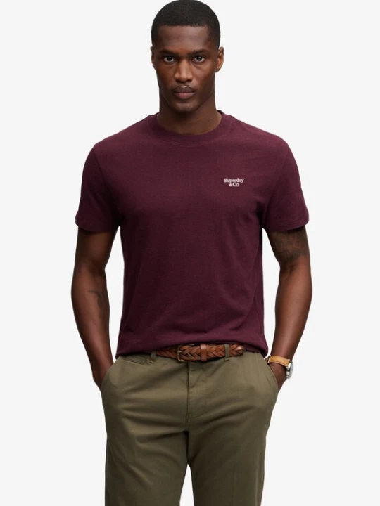 Foto van product Superdry & Co Shirt 'Essential Serif' bordeaux