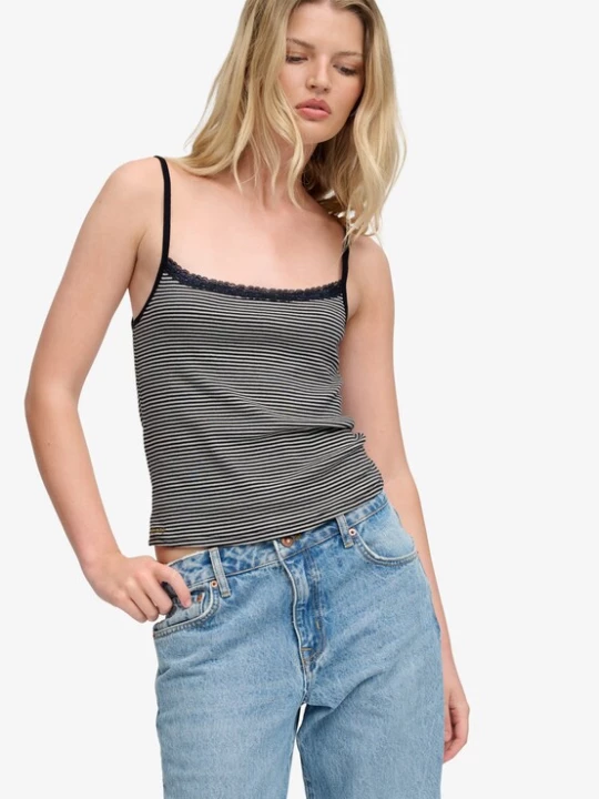 Foto van product Superdry & Co Top 'Athletic Essential' beige / marine