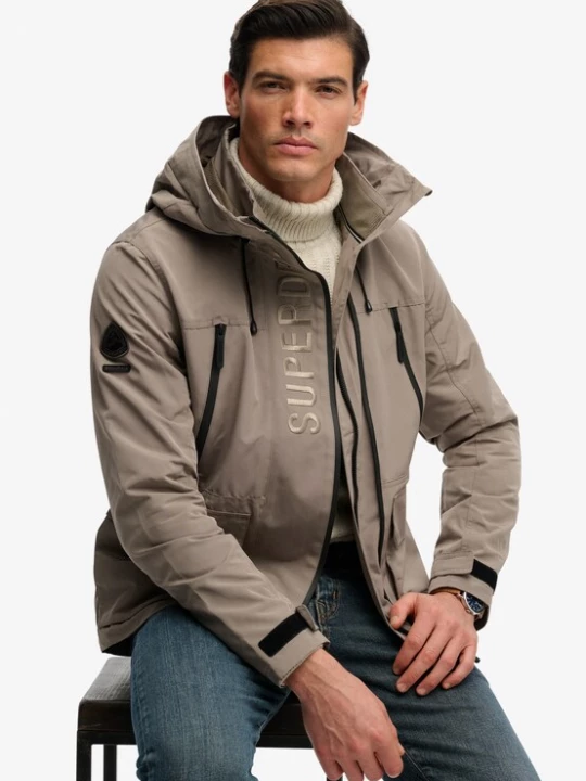 Foto van product Superdry & Co Tussenjas 'Ultimate' taupe