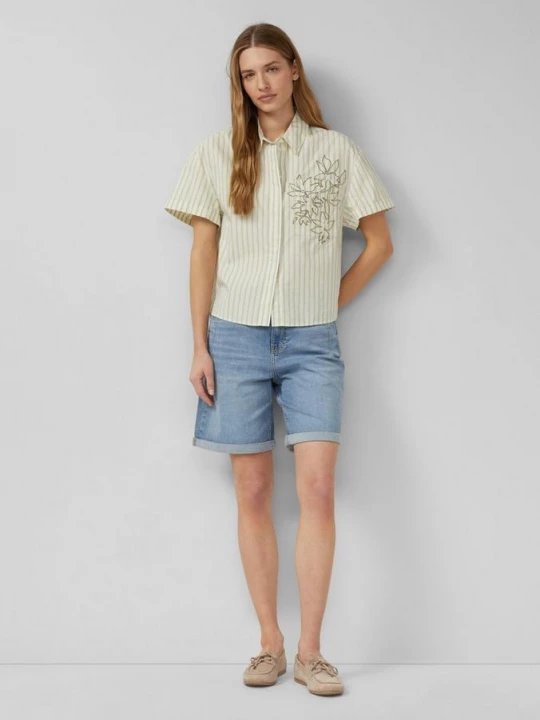 Foto van product Suri denim shorts / normale pasvorm / hoog model s.Oliver blauw