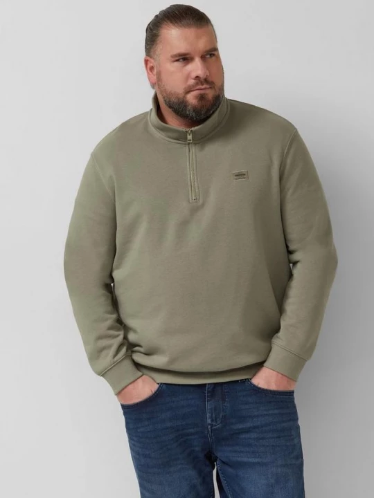 Foto van product Sweater met troyerkraag en logopatch s.Oliver olijfgroen