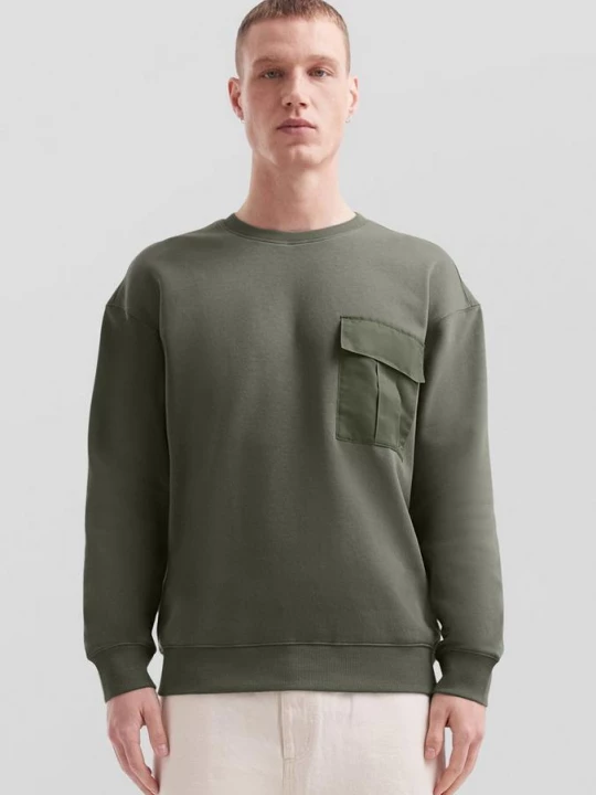 Foto van product Sweatshirt met borstzak en ribboord in regular fit QS olijfgroen