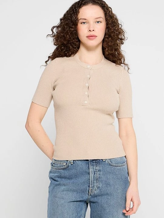 Foto van product T-shirt basic Abercrombie & Fitch beżowy