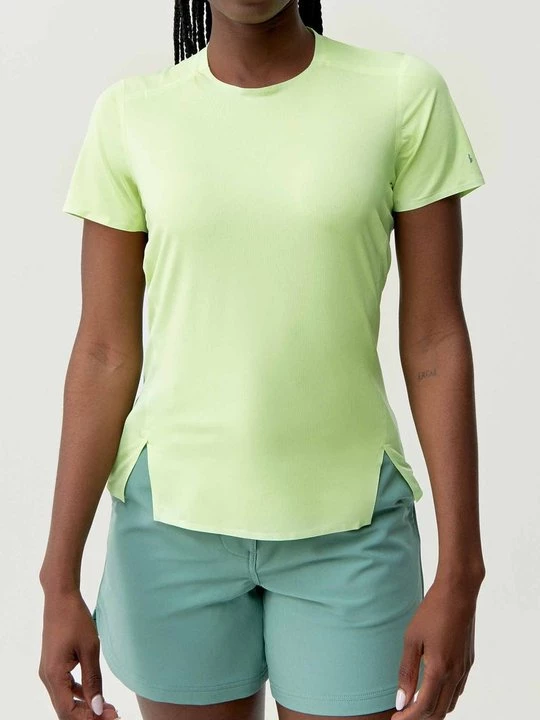 Foto van product T-shirt basic Born Living Yoga groen