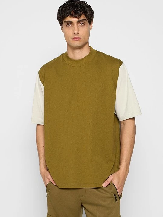 Foto van product T-shirt basic Colmar olijfgroen