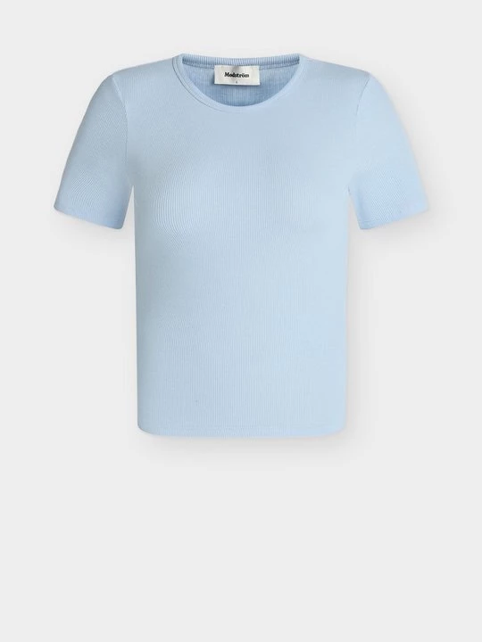 Foto van product T-shirt basic Modström lichtblauw