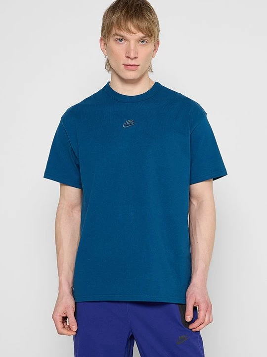 Foto van product T-shirt basic Nike blauw