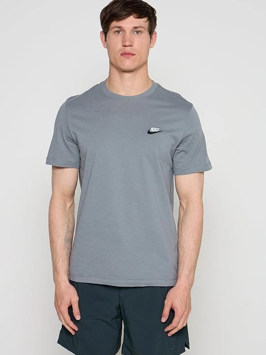 Foto van product T-shirt basic Nike grijs