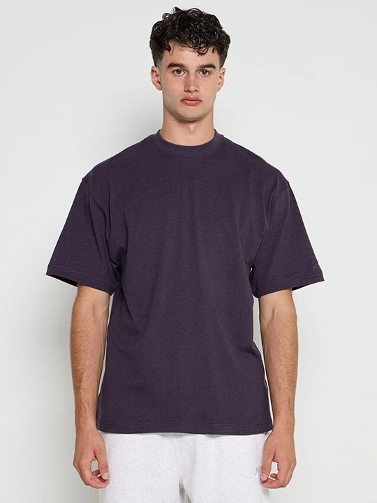 Foto van product T-shirt basic Nike paars