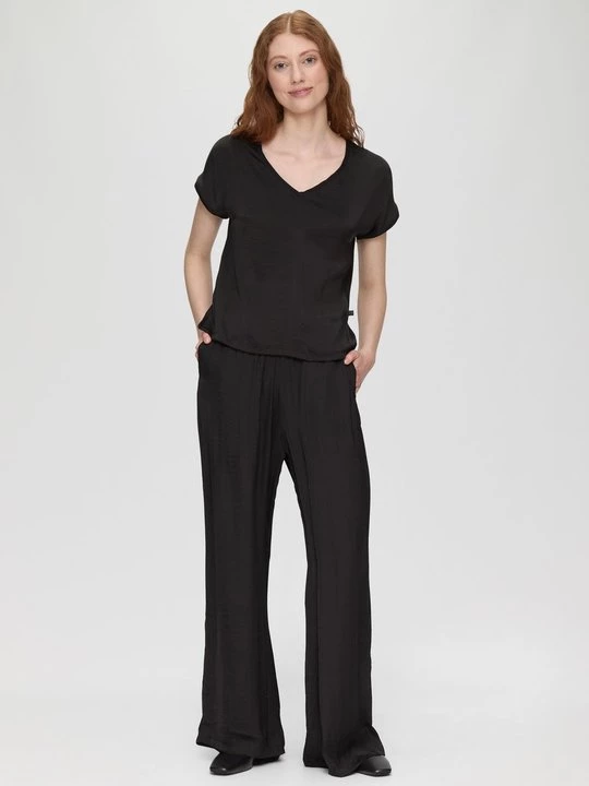 Foto van product T-shirt basic QS zwart