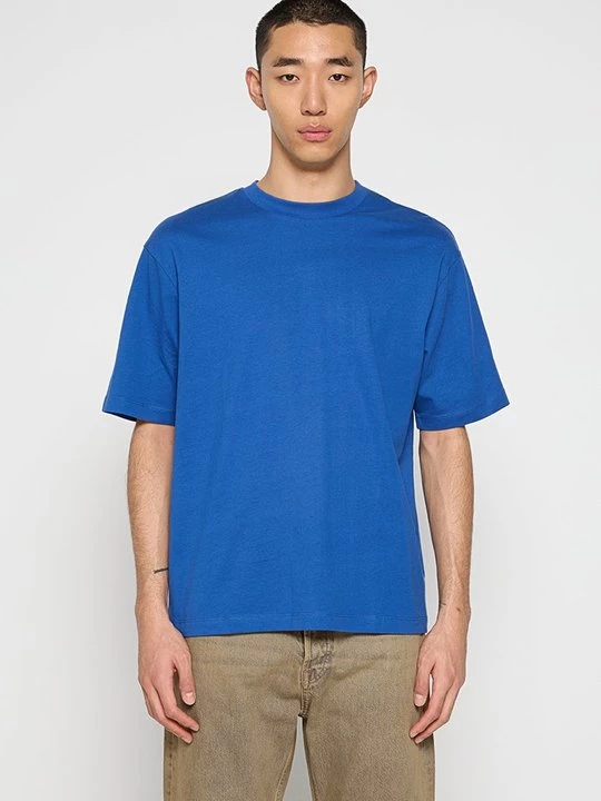 Foto van product T-shirt basic Selected blauw