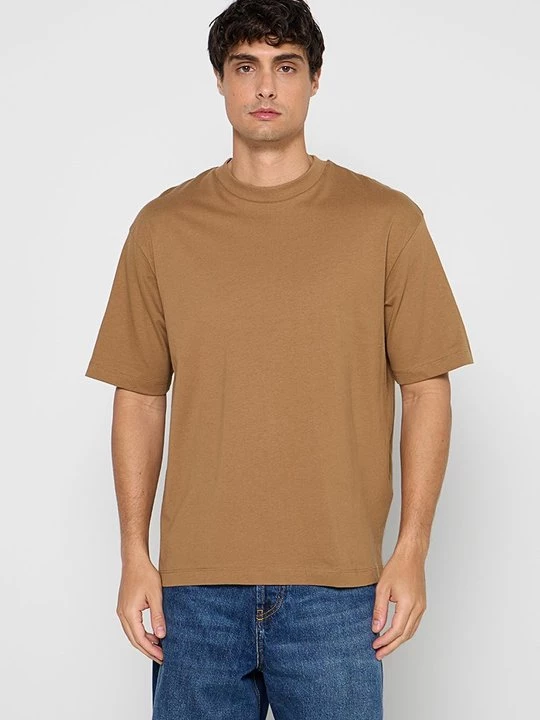 Foto van product T-shirt basic Selected bruin