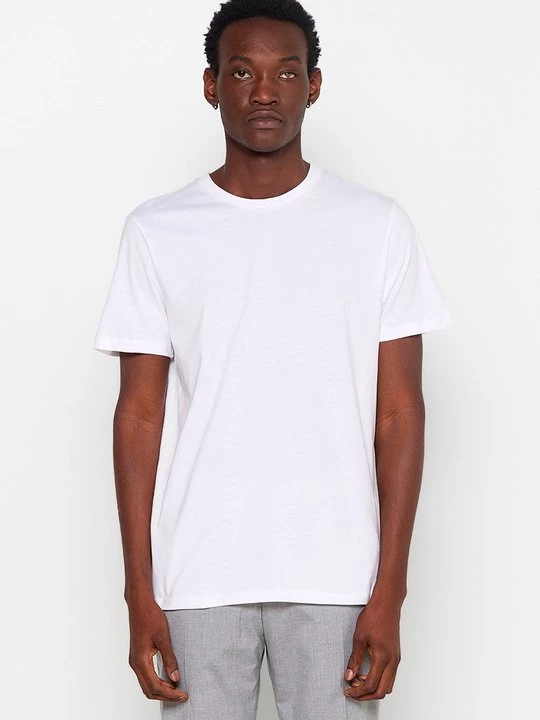 Foto van product T-shirt basic Selected wit