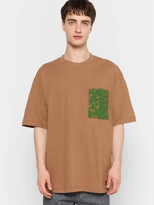 Foto van product T-shirt basic Timberland bruin