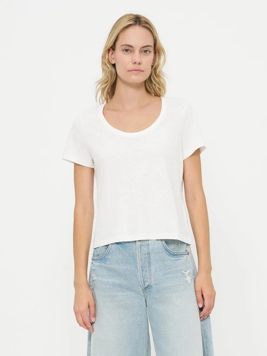 Foto van product T-shirt basic Tommy Hilfiger crème