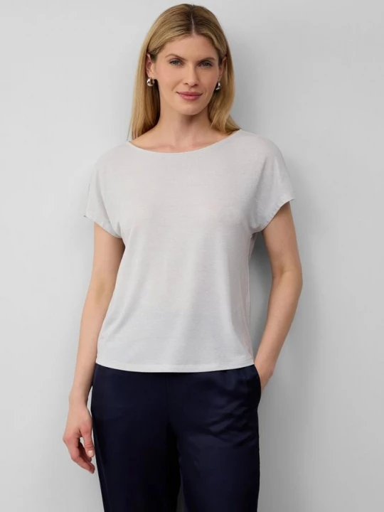 Foto van product T-shirt in een relaxed fit met glittergaren en boothals s.Oliver crème