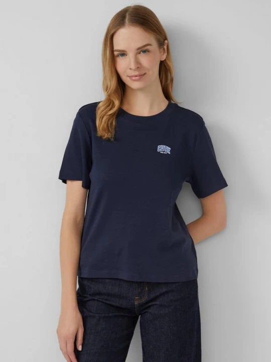 Foto van product T-shirt in interlockjersey met kleine patch s.Oliver blauw