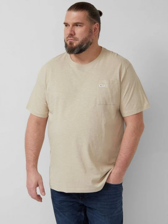 Foto van product T-shirt in vlamgarenstructuur met borstzak s.Oliver beżowy