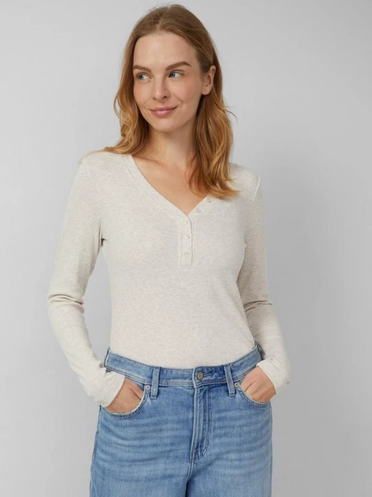 Foto van product T-shirt met knoopsluiting en zachte ribstof s.Oliver beżowy