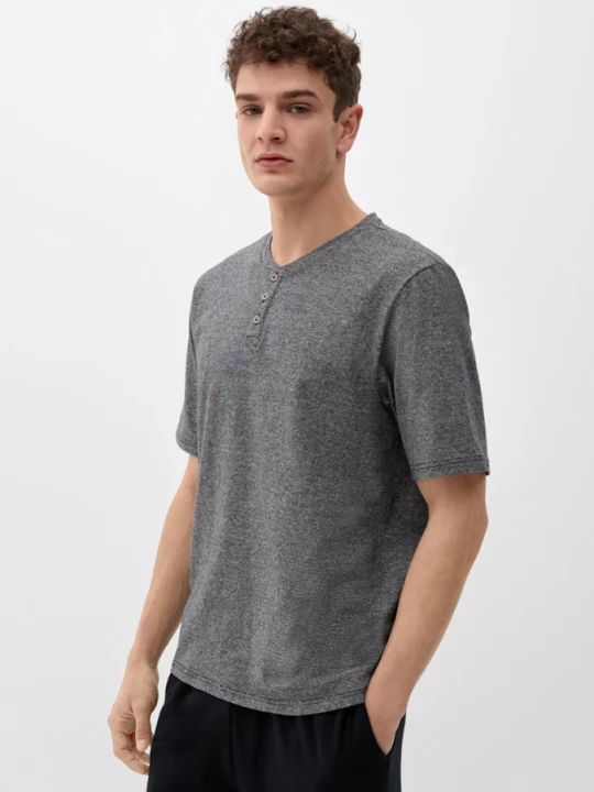 Foto van product T-shirt met korte knoopsluiting s.Oliver grijs