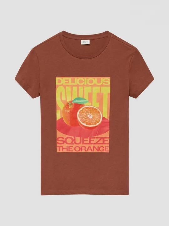 Foto van product T-shirt met losse pasvorm en print op de voorkant s.Oliver rood