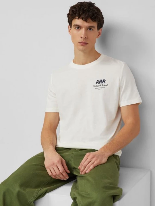 Foto van product T-shirt met print op voorzijde s.Oliver crème