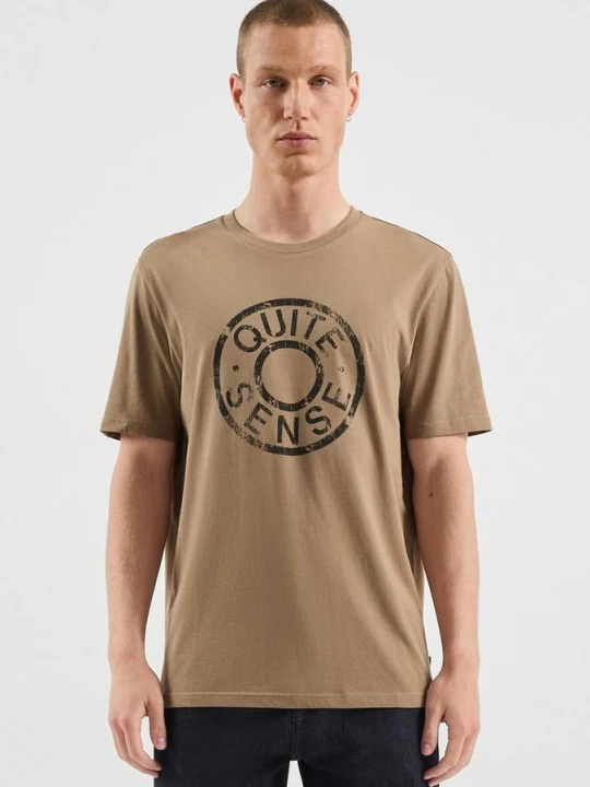 Foto van product T-shirt met print QS bruin