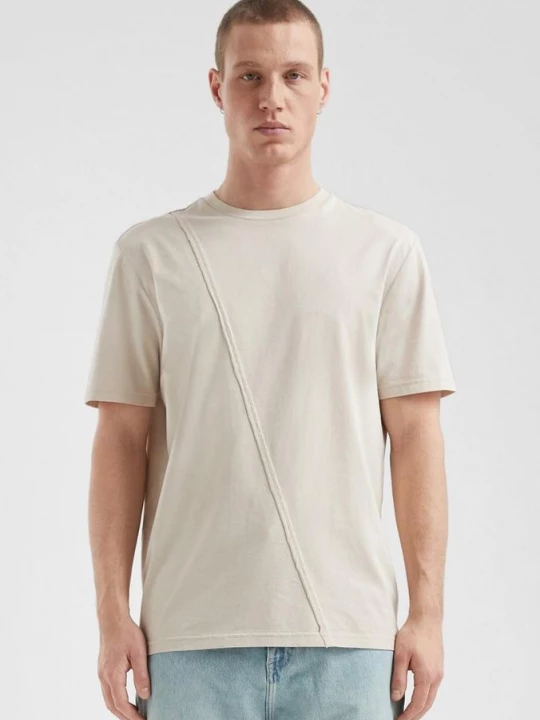 Foto van product T-shirt met ronde hals en asymmetrische scheidingsnaad QS beżowy