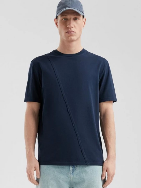 Foto van product T-shirt met ronde hals en asymmetrische scheidingsnaad QS blauw