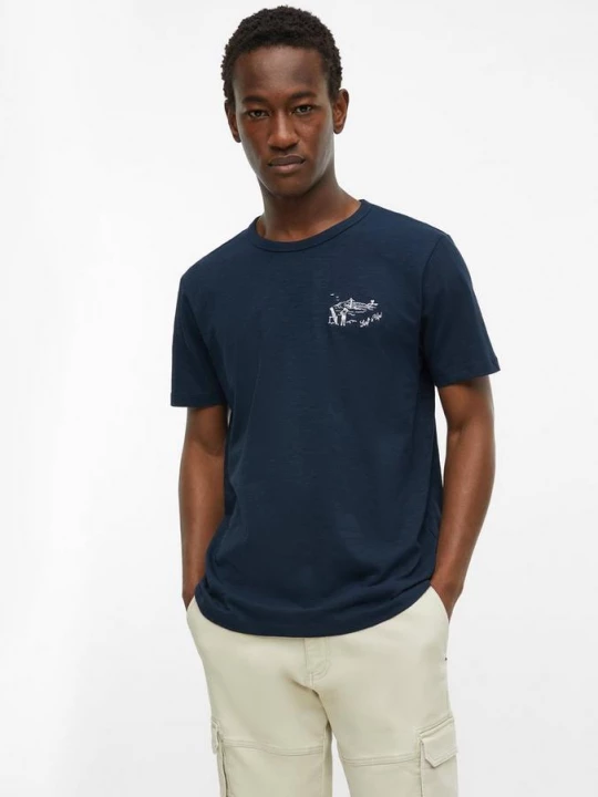 Foto van product T-shirt met vlammengaren en artwork s.Oliver blauw