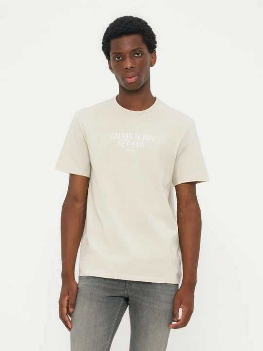 Foto van product T-shirt print Calvin Klein Jeans beżowy