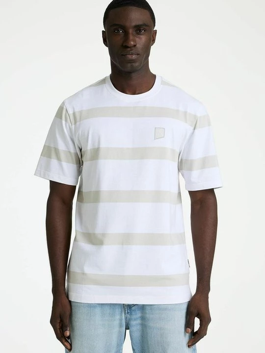 Foto van product T-shirt print CHASIN' wit