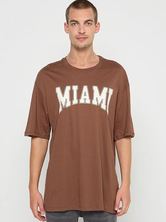 Foto van product T-shirt print DeFacto bruin