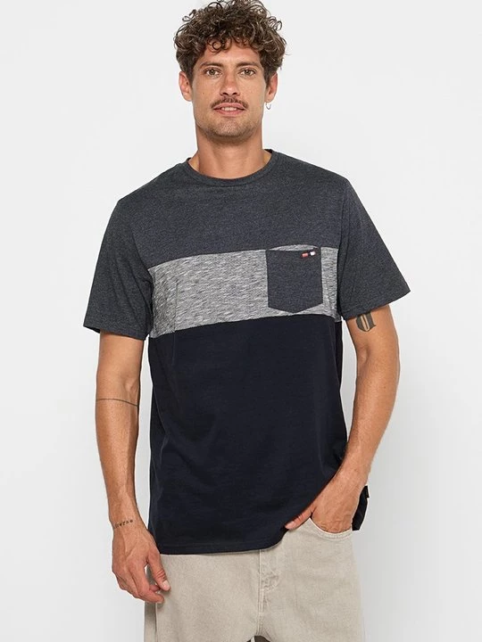 Foto van product T-shirt print INDICODE zwart