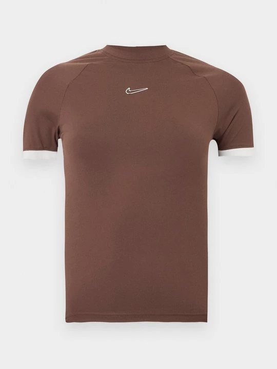 Foto van product T-shirt print Nike bruin