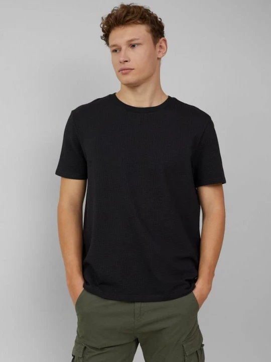 Foto van product T-shirt van gestructureerde stof QS zwart