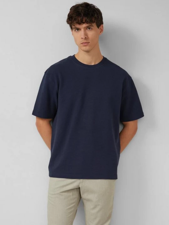 Foto van product T-shirt van hoge kwaliteit met wafeltextuur in een moderne pasvorm s.Oliver blauw