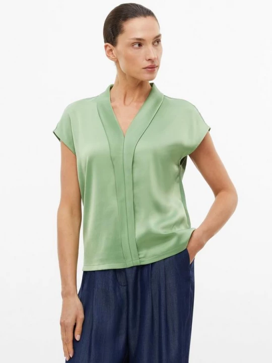 Foto van product T-shirt van viscosemix met plooidetail s.Oliver groen