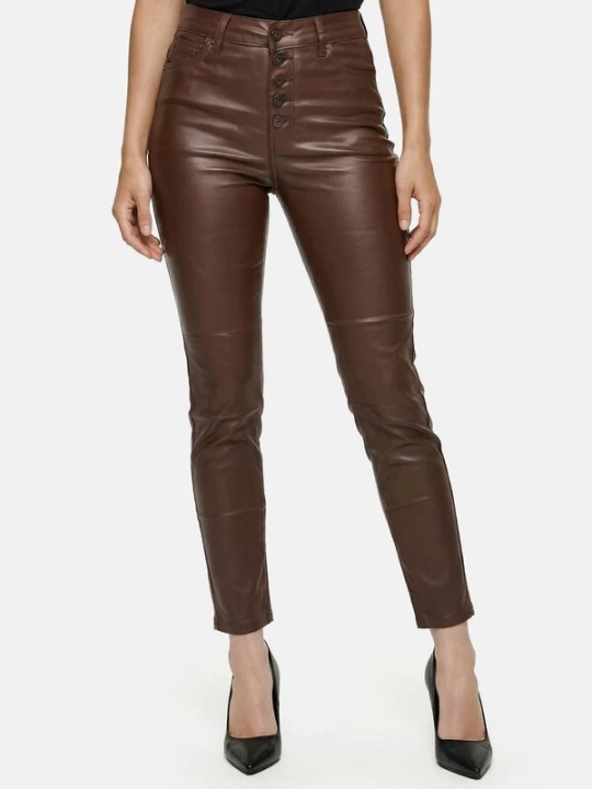 Foto van product Tazzio Jeans 'F140' bruin