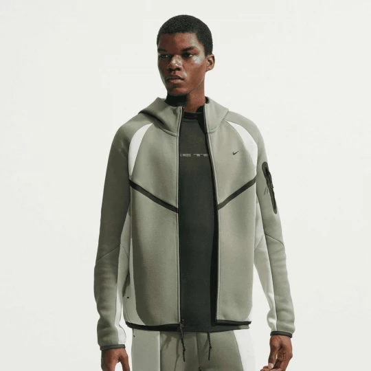 Foto van product Tech Fleece Pro Windrunner Full Zip Jacket Nike groen