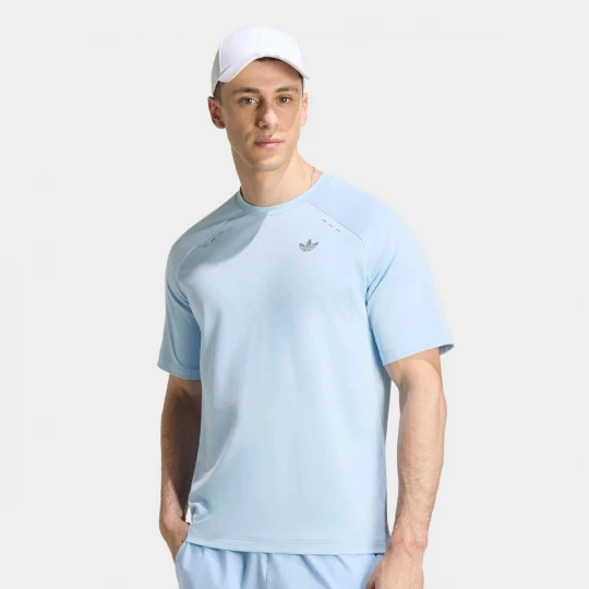 Foto van product Tech Trefoil Essentials Polyester Tee adidas Originals blauw