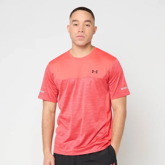 Foto van product Tech Utility Shortsleeve Under Armour rood