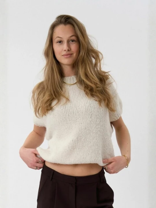 Foto van product TEESHOPPEN Trui ' Chloe ' wit