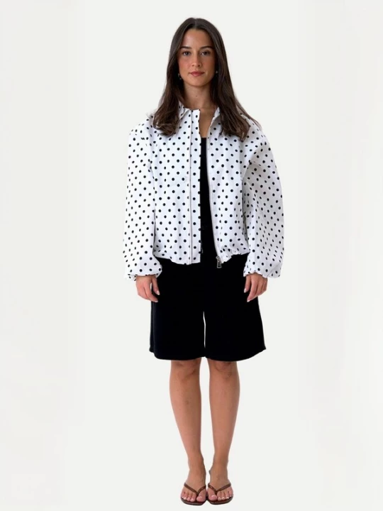 Foto van product TEESHOPPEN Tussenjas ' Isabel ' wit