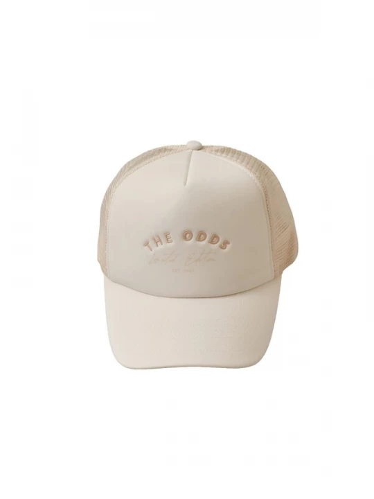 Foto van product THE ODDS Pet 'Limited Edition - Established 2021 Trucker Cap / LMTD edition' beige