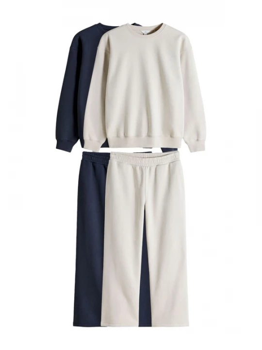 Foto van product The Set Joggingpak ecru / navy