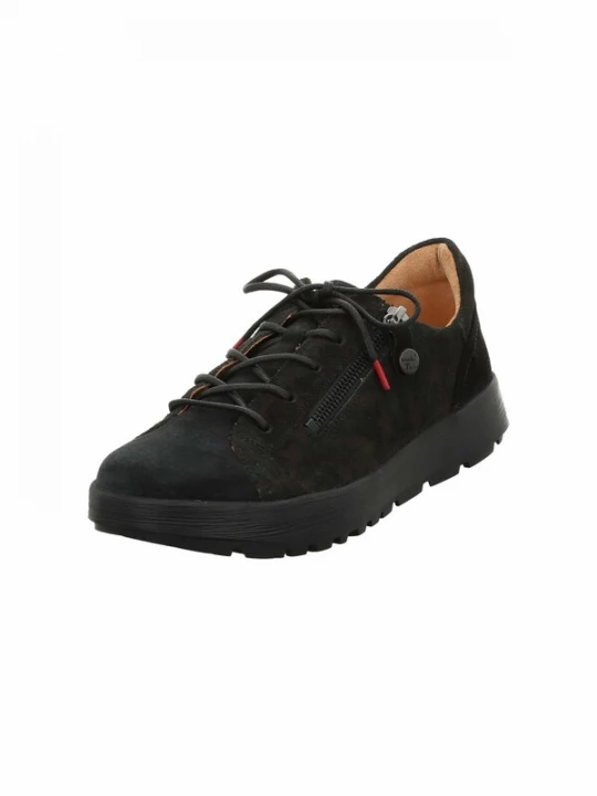 Foto van product THINK! Veterschoen zwart