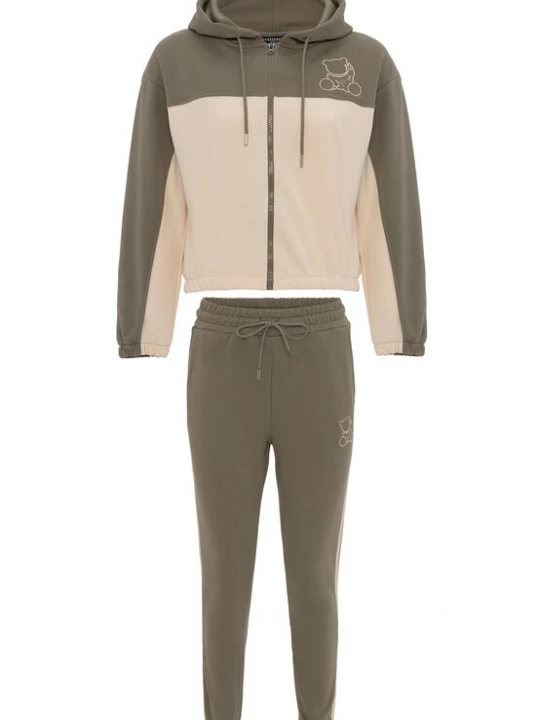 Foto van product Tom Barron Joggingpak beige / groen